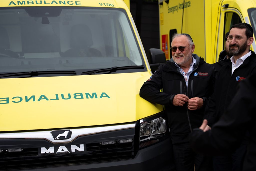 Hatzola staff at the ambulance handover.